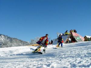 雪地滑板 雪地滑板